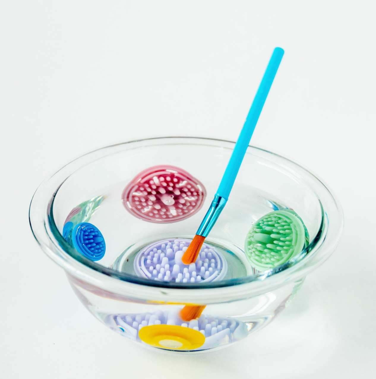 Beautiful Paint Puck Brush Cleaner Scene Photography Beautiful Paint Puck Brush Cleaner Scene Photography